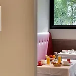 Le Mediterranee 4*