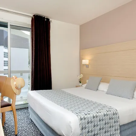 Hotel Le Mediterranee 4*