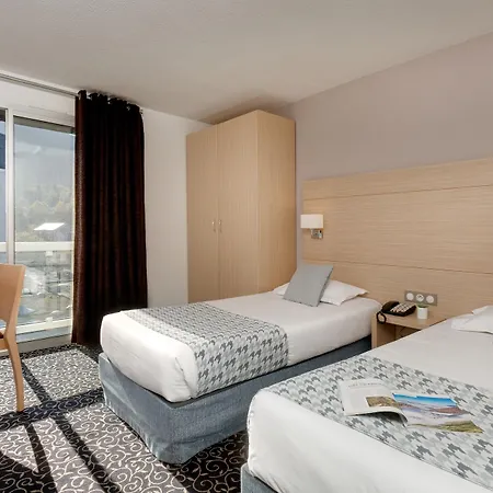 Le Mediterranee 4* Lourdes
