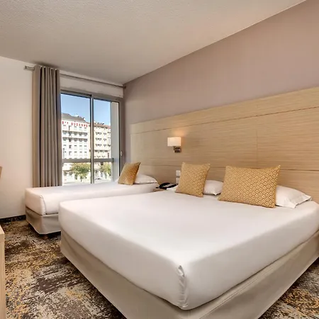 Le Mediterranee لورد