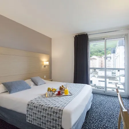 ホテル Le Mediterranee