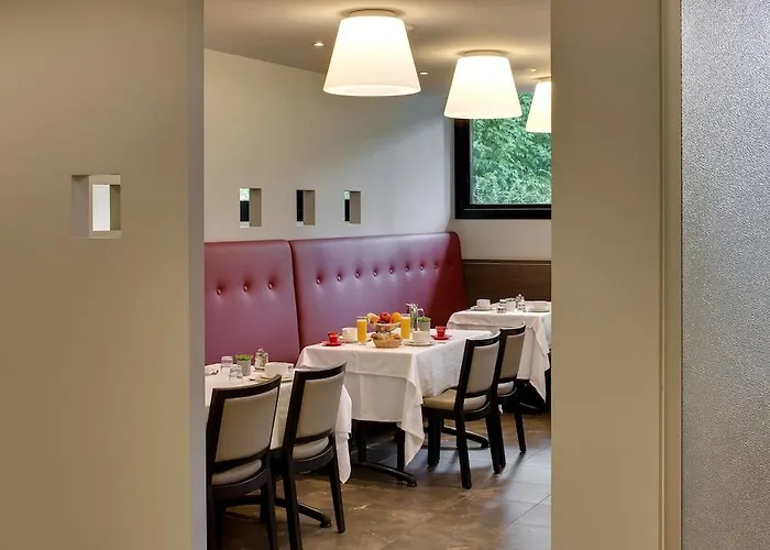 Le Mediterranee 4* לורדה