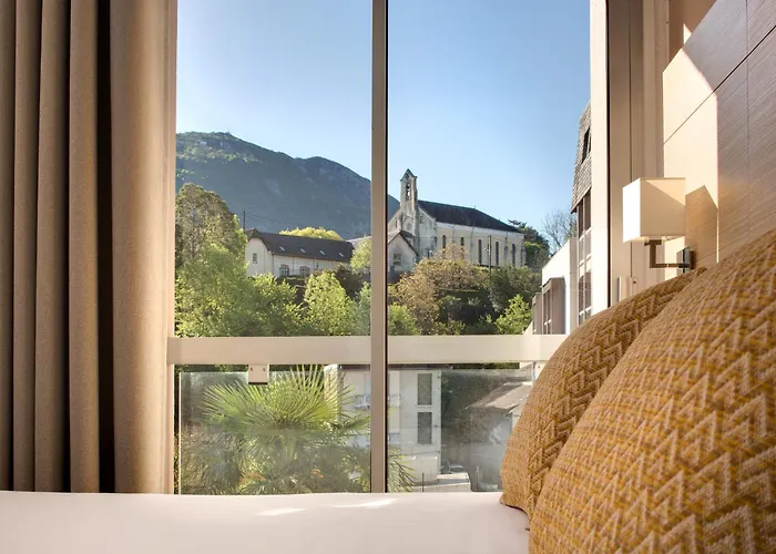 Le Mediterranee 4* لورد