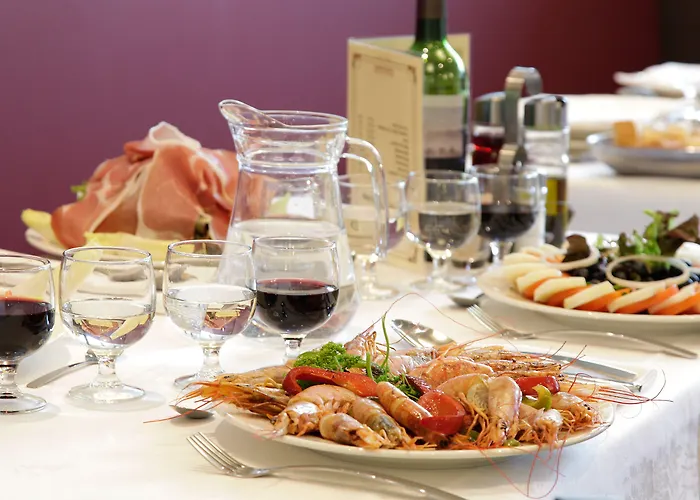 מלון Le Mediterranee לורדה