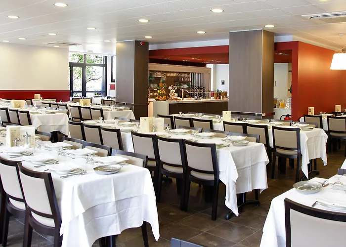 Le Mediterranee Hotel Lourdes