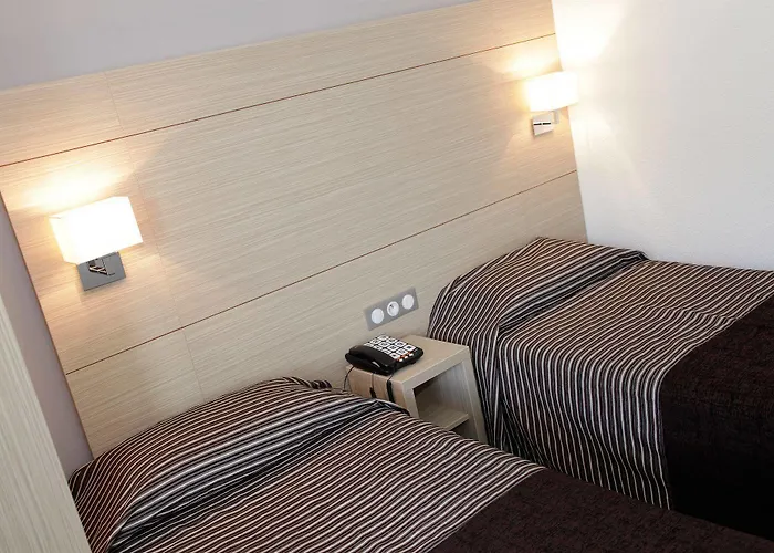 Le Mediterranee Hotel Lourdes