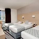 Le Mediterranee Hotel 4*