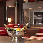 Le Mediterranee Hotel Lourdes