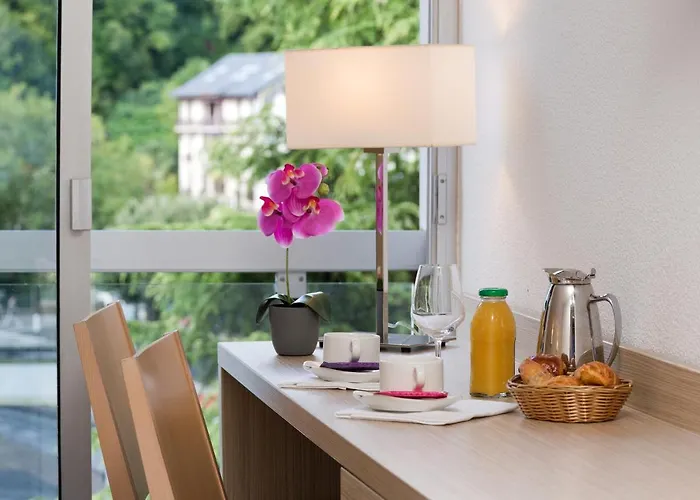 Le Mediterranee Hotel